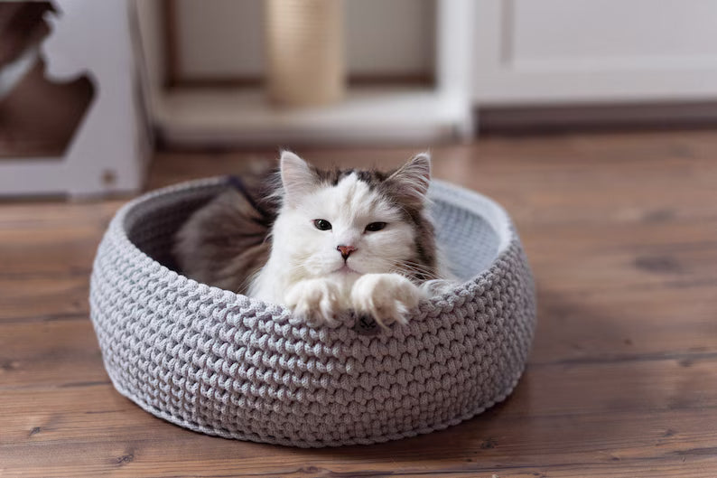 Cat Nest, 5 colours. Cotton cat cave, crochet cave, cat supplies, cat accessories, cat bedding, cat bed, knitted cat bed, beds for cats