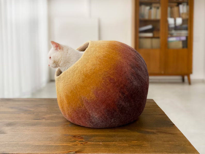 Luxury Artisan-Made Wool Cat Cave Bed: Handcrafted Felt Pet Furniture for Modern Home Decor - Cocoon Design with Warm Autumn Hues